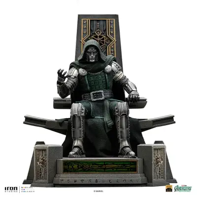 Statue avengers:doomsday doctor doom on throne 1/10